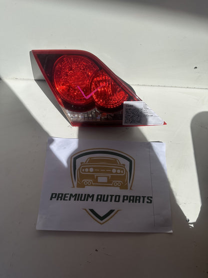 2006-2012 Toyota Aurion V40 Sedan Left Boot Light 06-124