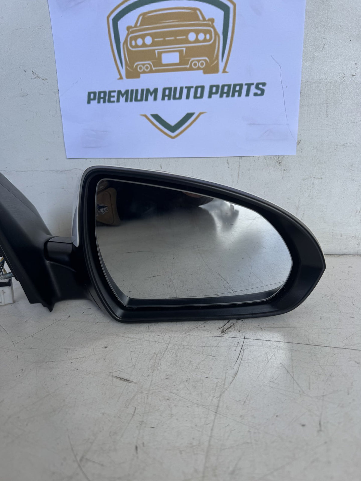 2017 Hyundai Elantra Right Door Mirror