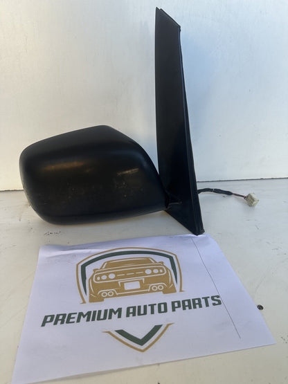 2005 Toyota Tarago R30 Station Wagon Right Door Mirror 012142