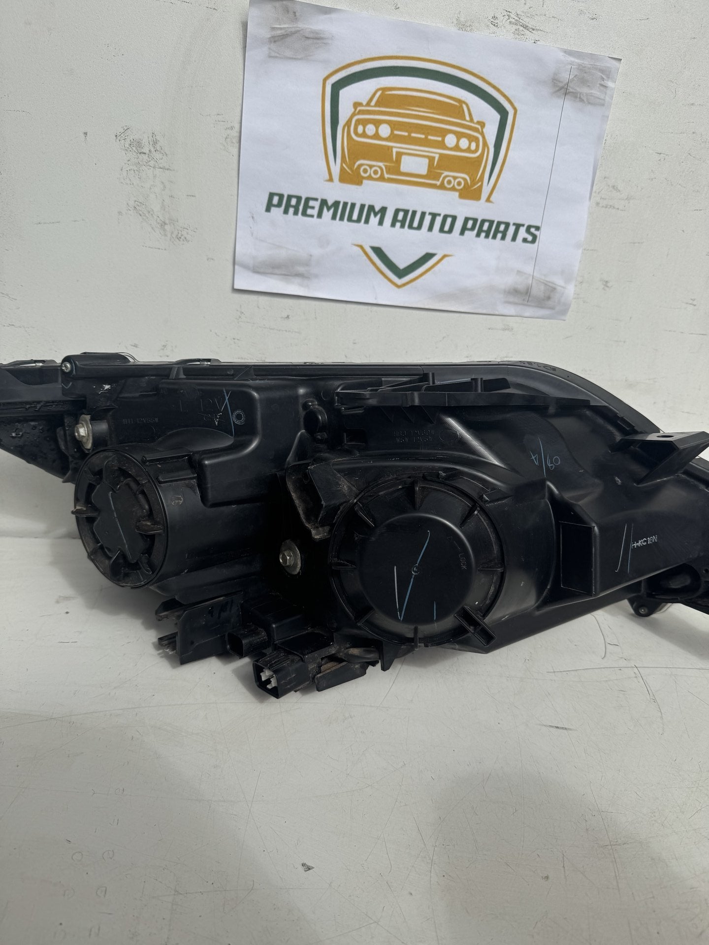 2019   Left Headlight