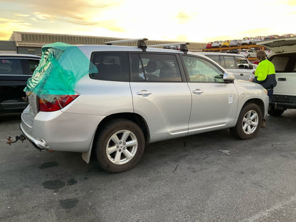 2008 Toyota Kluger  U40Station Wagon 
Toyota
Kluger