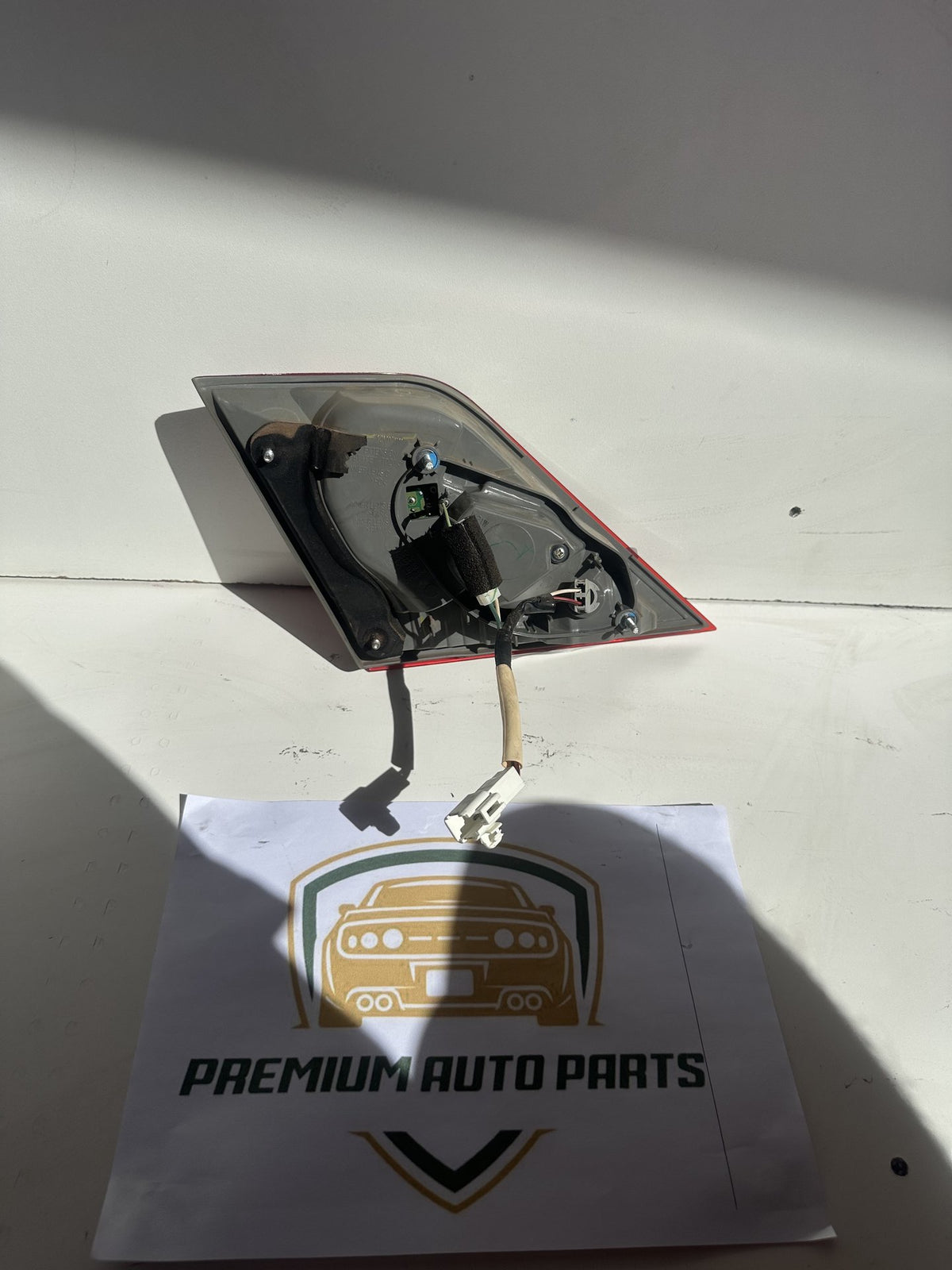 2006-2012 Toyota Aurion V40 Sedan Right Boot Light 06-124
