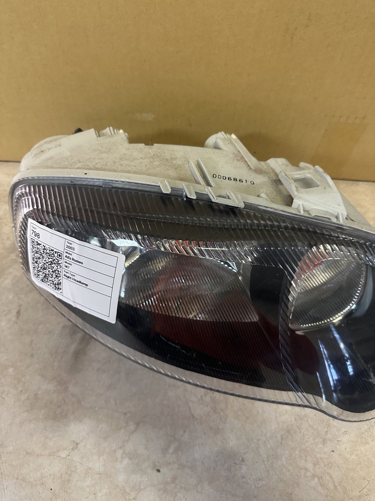 2003 Alfa Romeo 147 - Right Headlight
