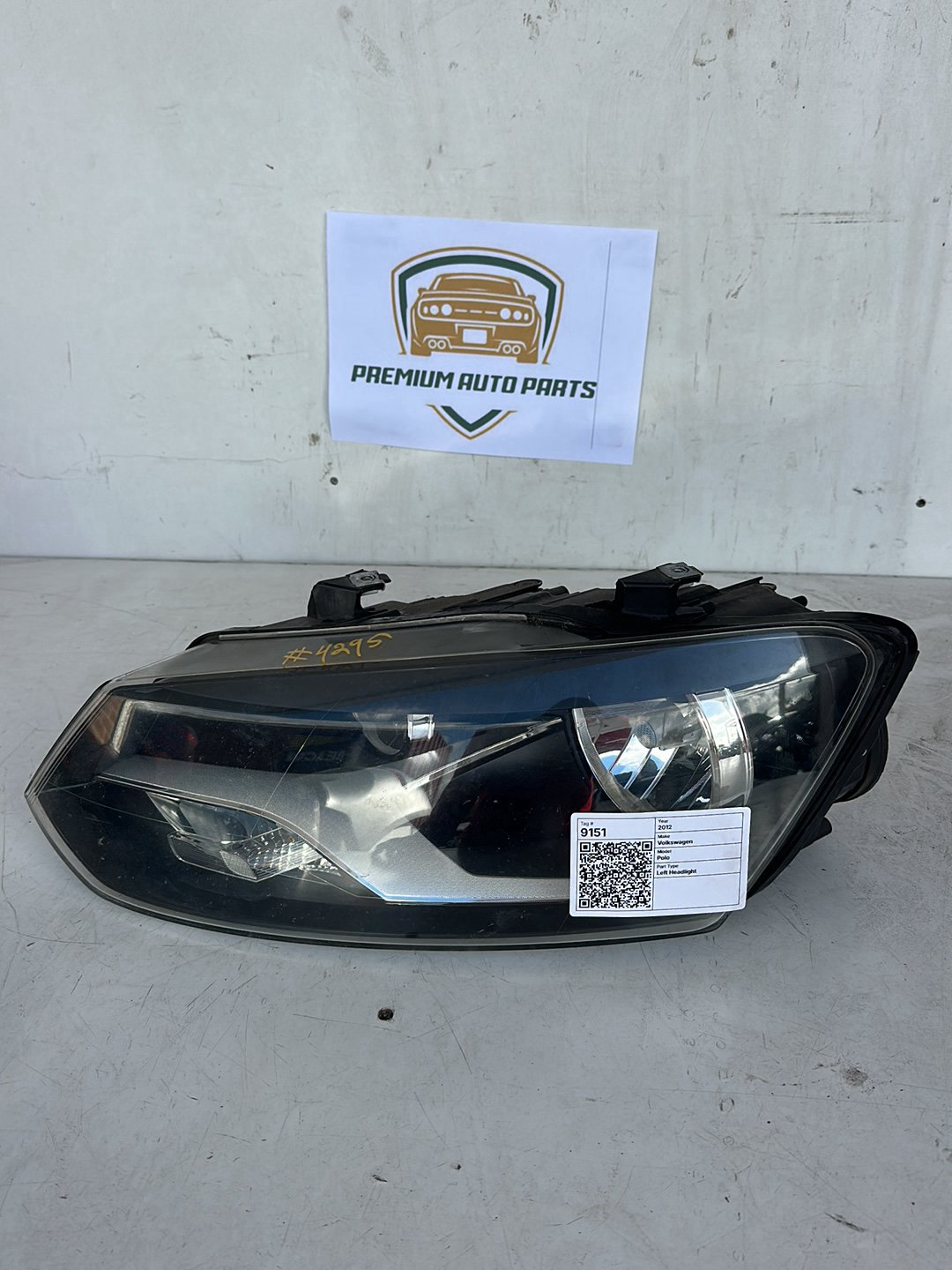 2012 Volkswagen Polo Hatchback Left Headlight