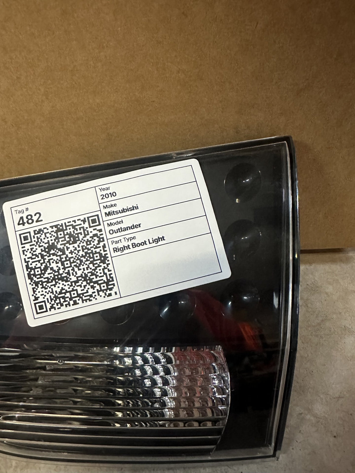 2010 Mitsubishi Outlander - Right Boot Light