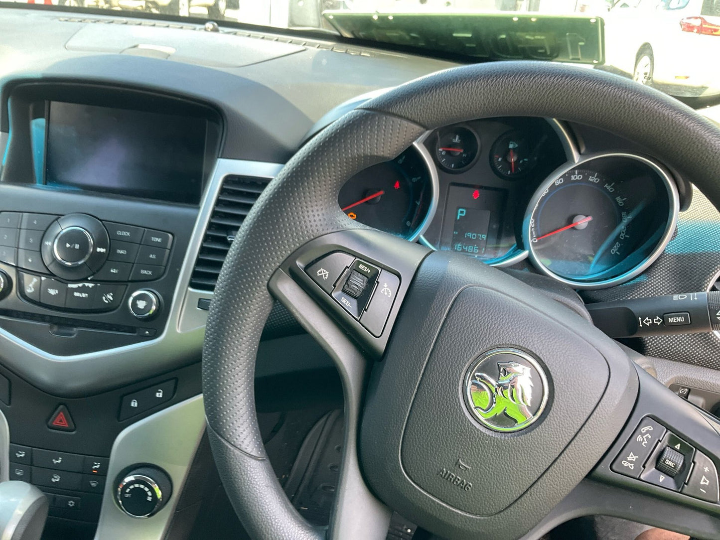 2016 Holden Cruze  JHHatchback 
Holden
Cruze