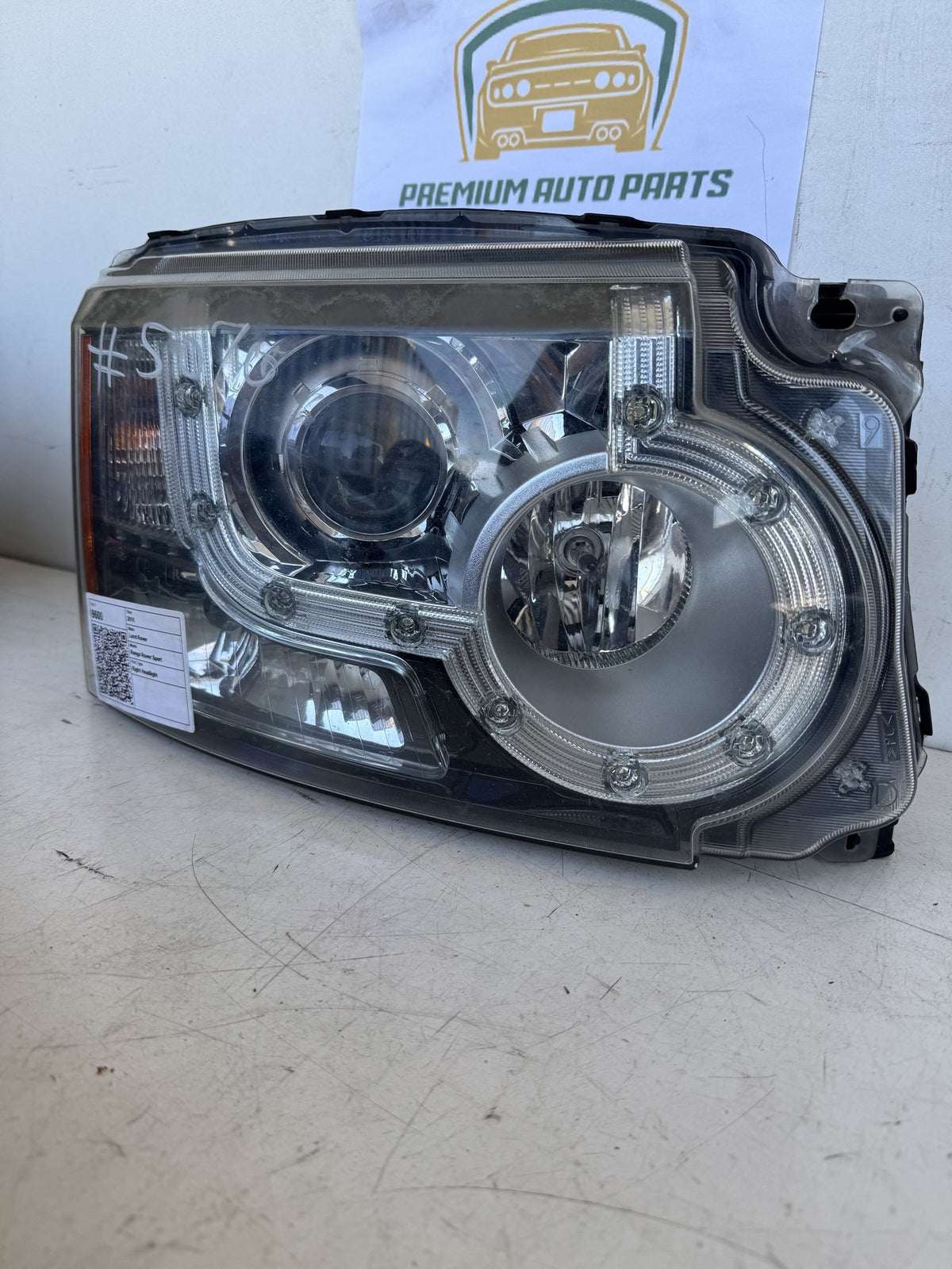 2010 Land Rover Range Rover Sport Station Wagon Right Headlight