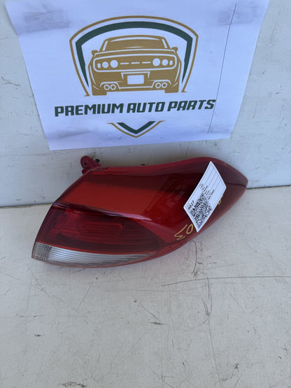 2017 Hyundai Tucson Station Wagon Right Taillight