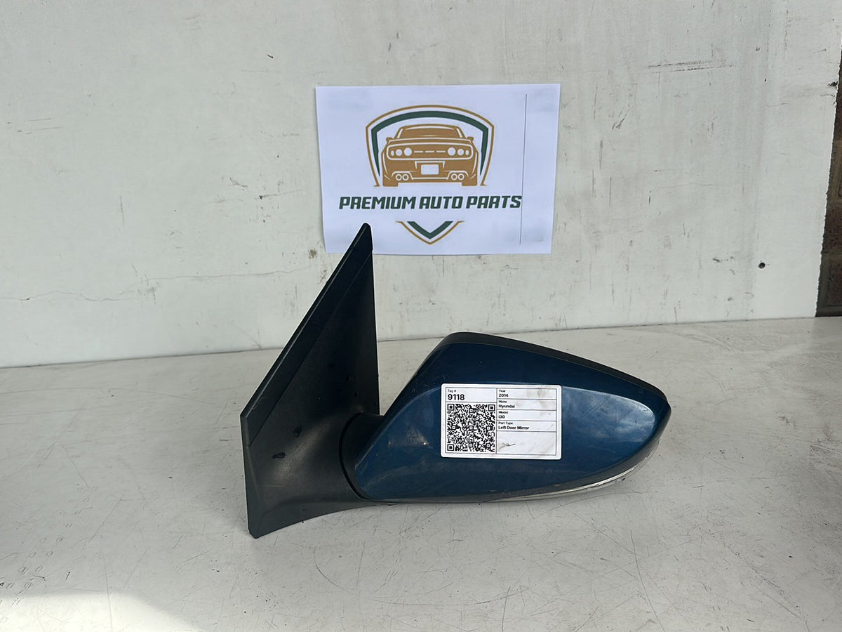 2014 Hyundai i30 GD Hatchback Left Door Mirror