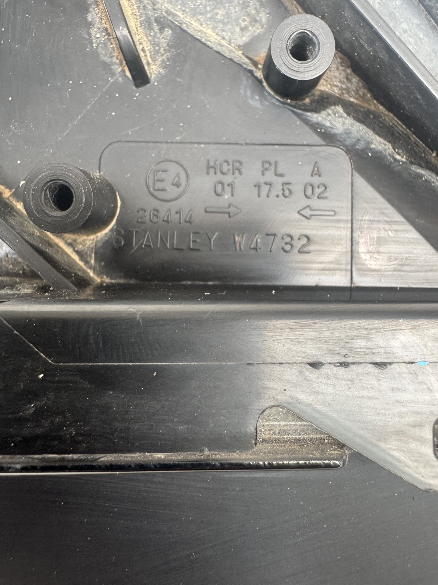 2019   Right Headlight