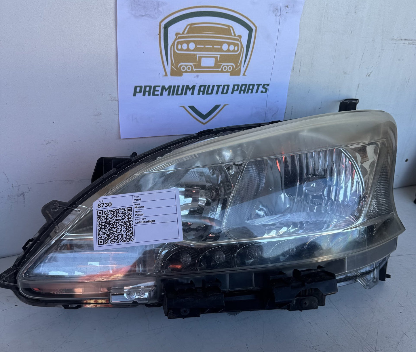 2014 Nissan Pulsar B17 Sedan Left Headlight