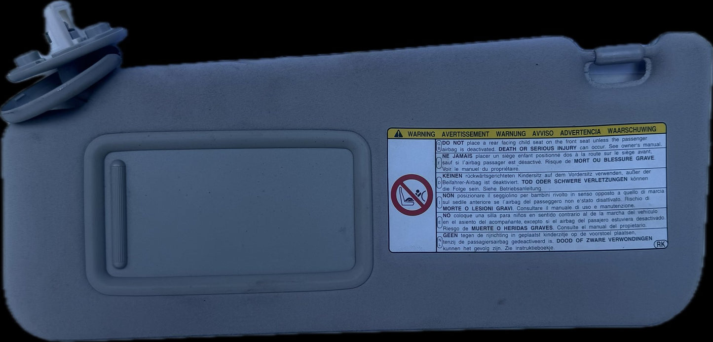 2010  E20 Left Sun Visor