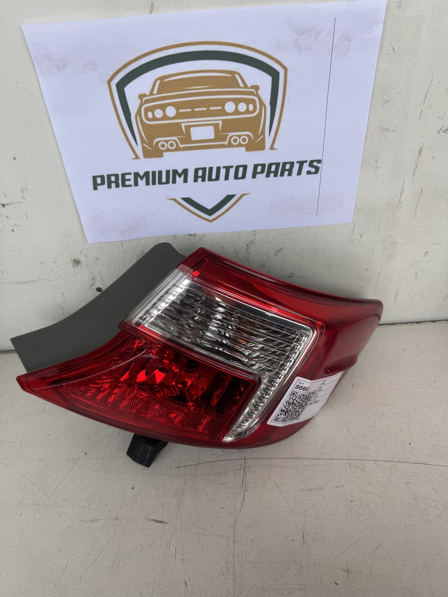2012 Toyota Camry XV50 Sedan Right Taillight