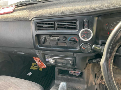 2003 Mitsubishi Triton GLX MK