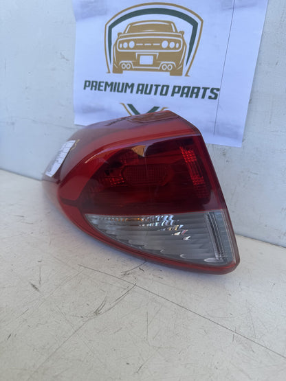 2017 Hyundai Tucson Station Wagon Left Taillight