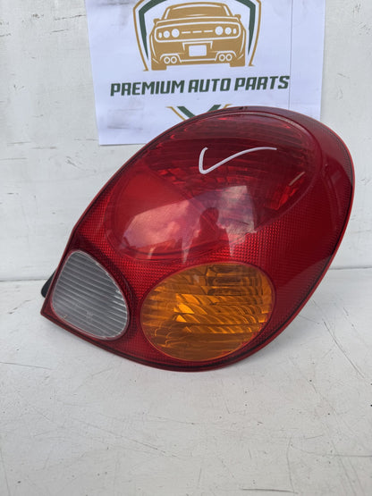 2000  E110 Right Taillight