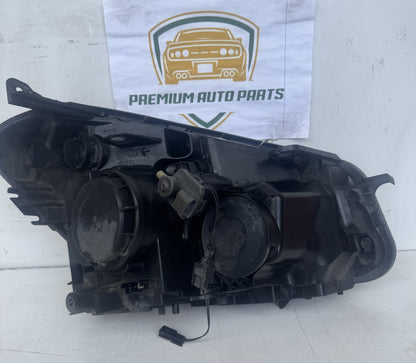 2010   Left Headlight