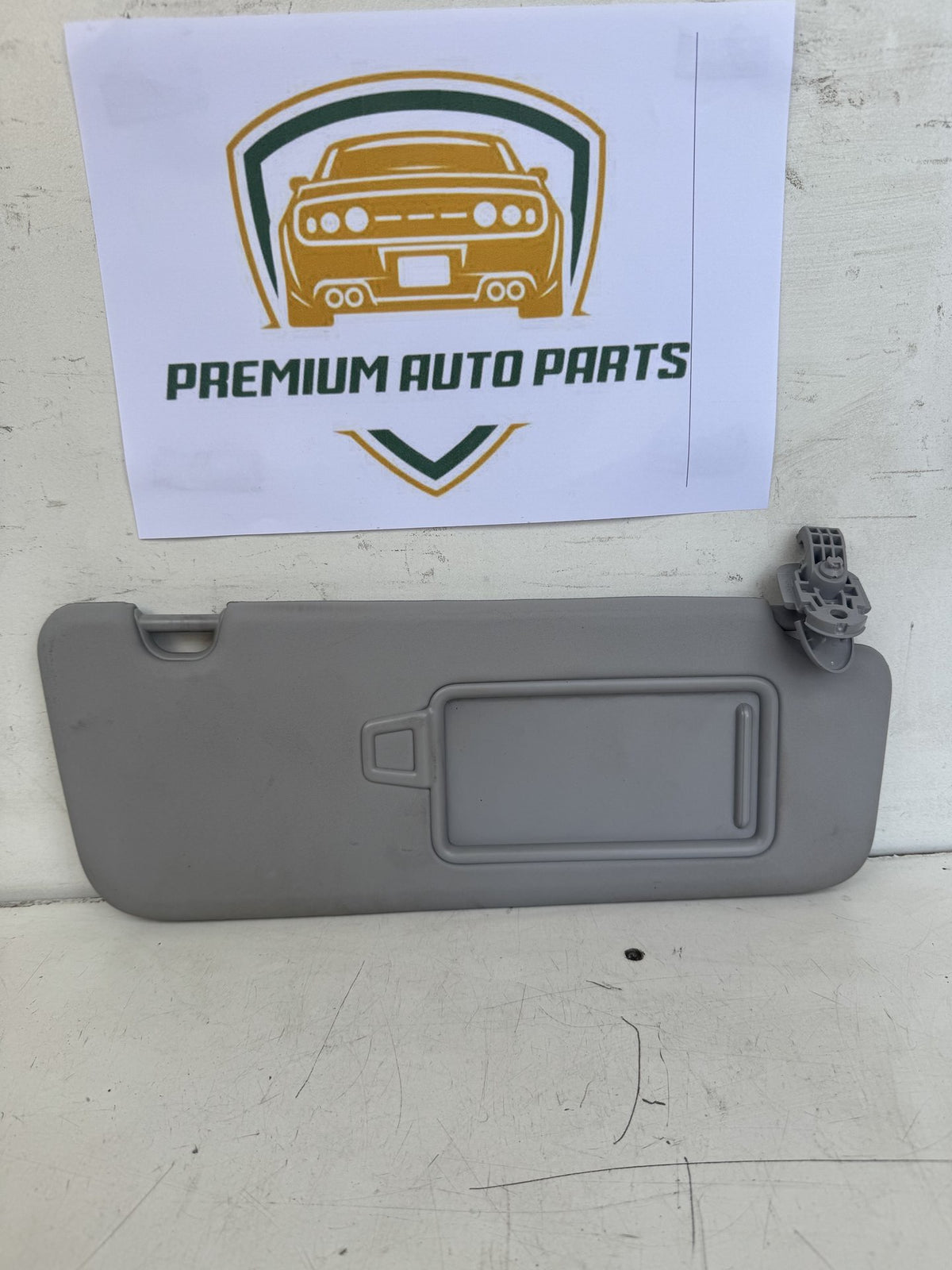 2020 Hyundai i30 PD - Right Sun Visor