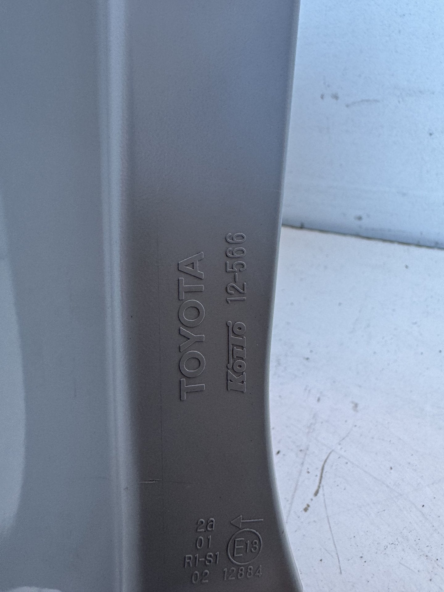 2010  E150 Left Taillight