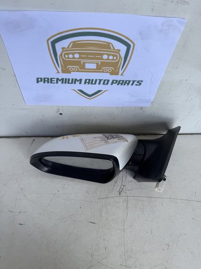 2017 Hyundai Elantra Left Door Mirror E4 044782