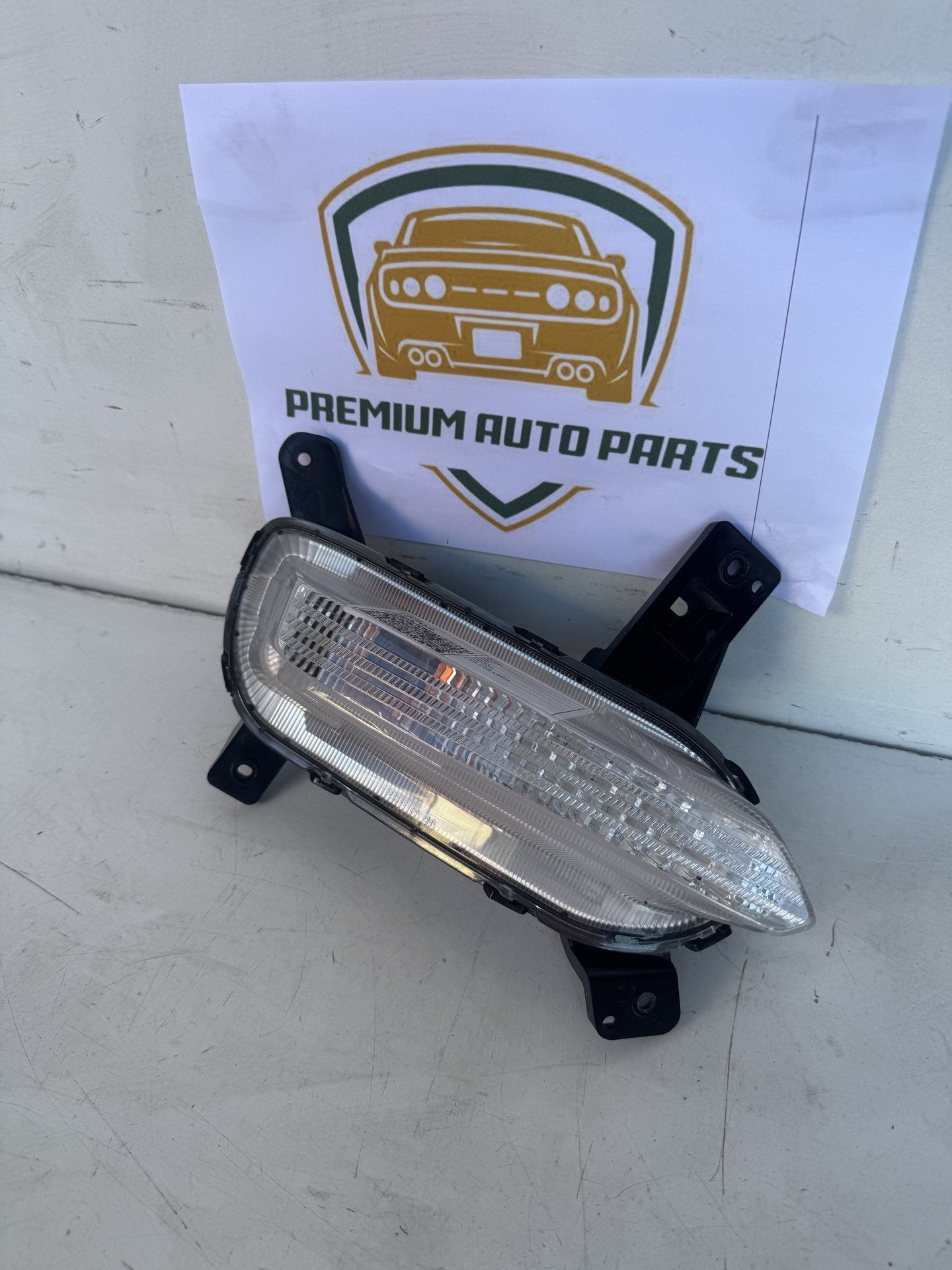 2020   Left Fog Light