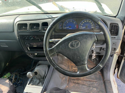 2002 Toyota Hilux CD N120