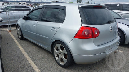 2005 Volkswagen Golf  Hatchback 
Volkswagen
Golf