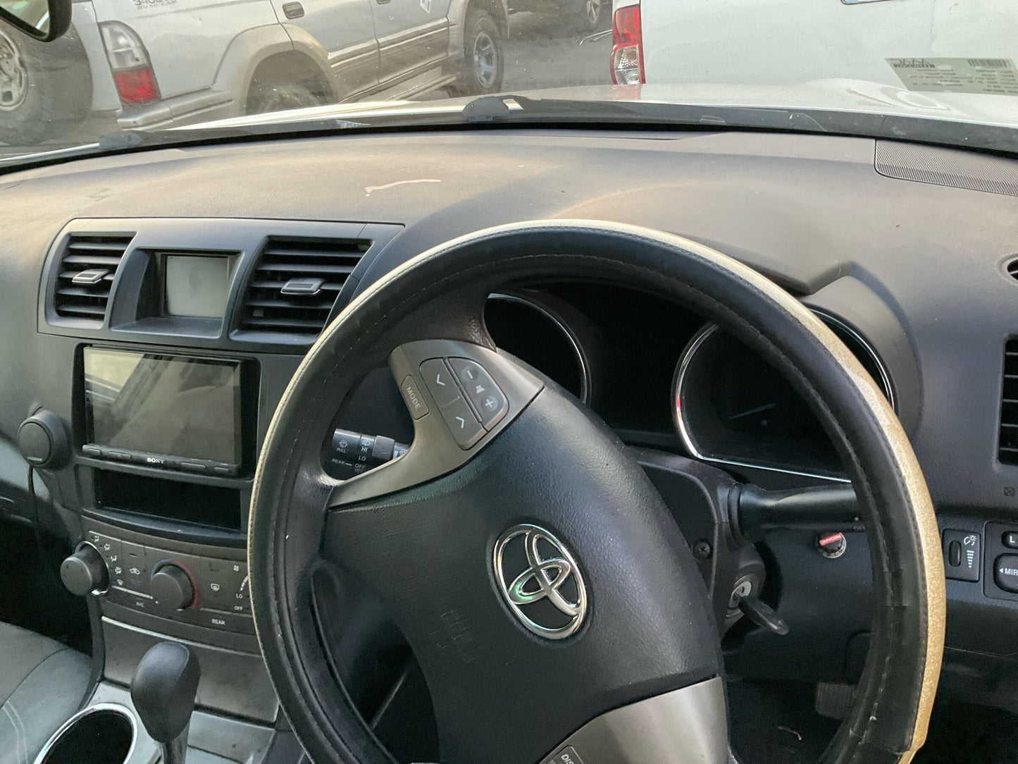 2008 Toyota Kluger  U40Station Wagon 
Toyota
Kluger