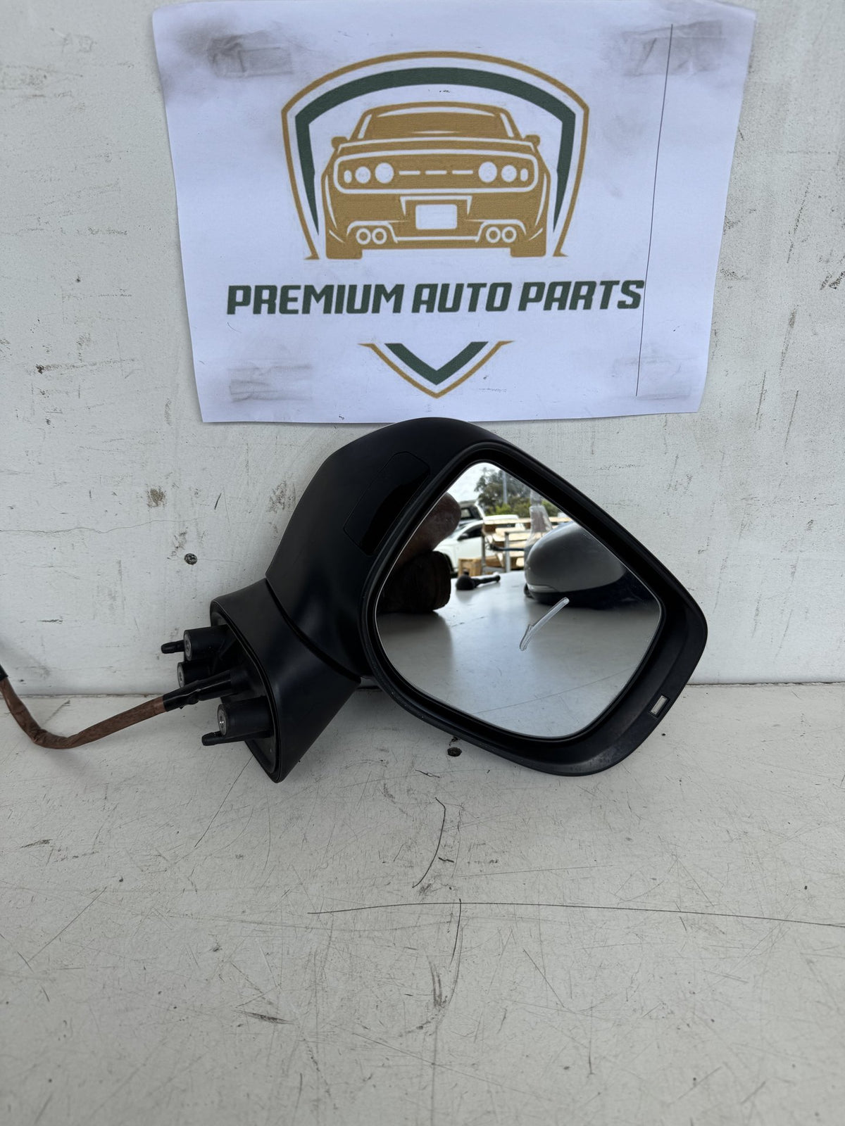 2015 Subaru Liberty Right Door Mirror