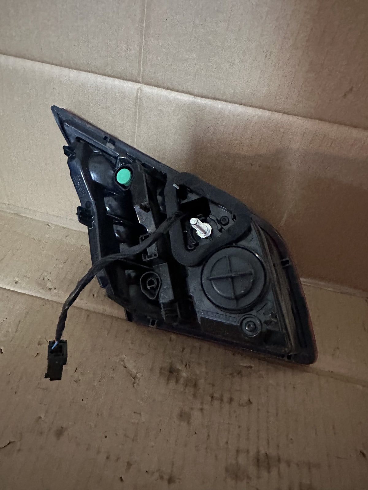2017 Peugeot 308 II T9 - Right Boot Light