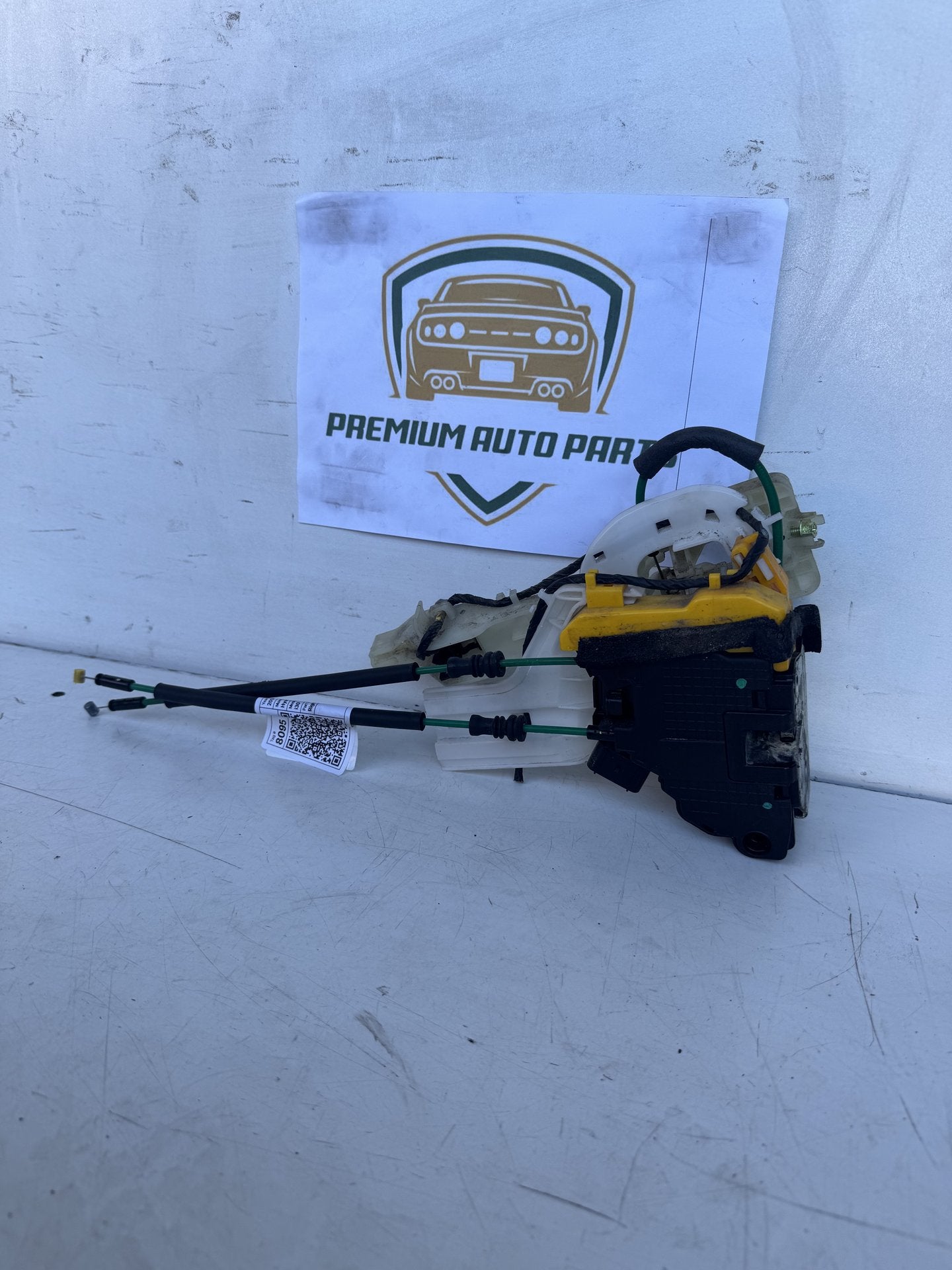 2014  GD Right Front Lock Actuator