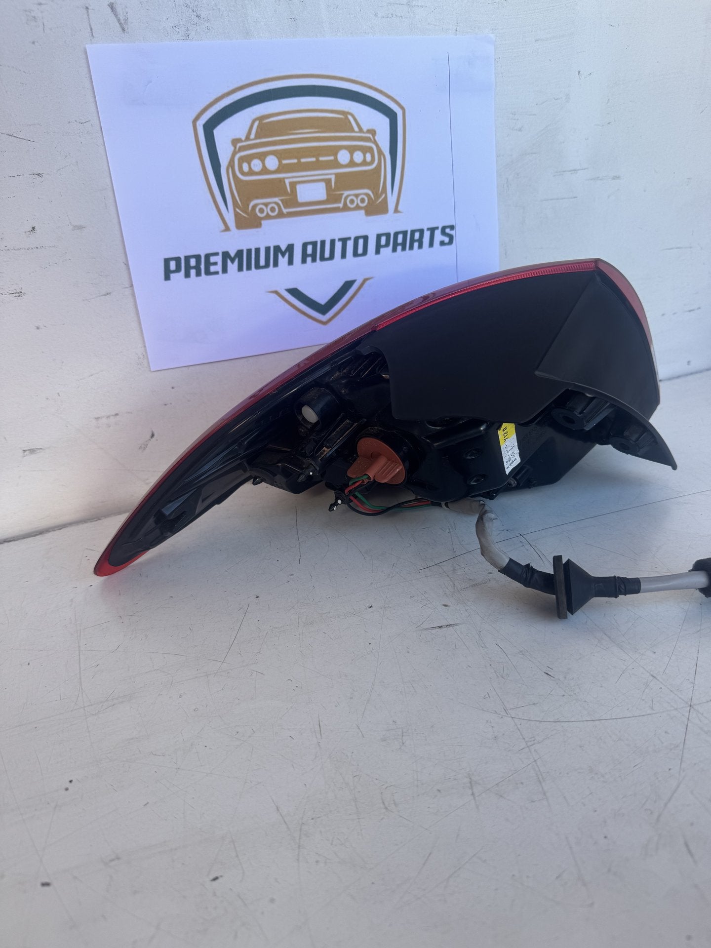 2015  YD Right Taillight
