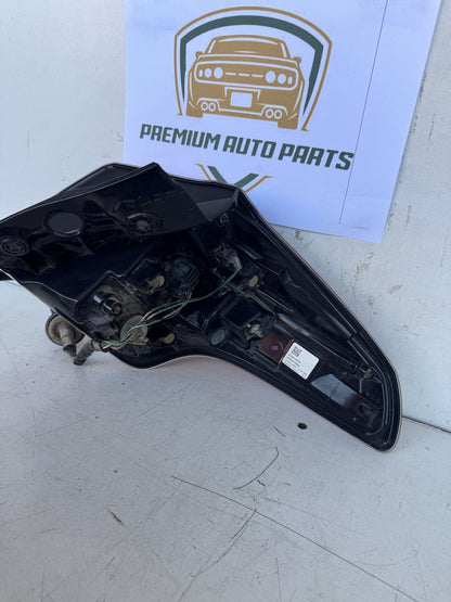 2017 Toyota RAV4 Station Wagon Left Taillight