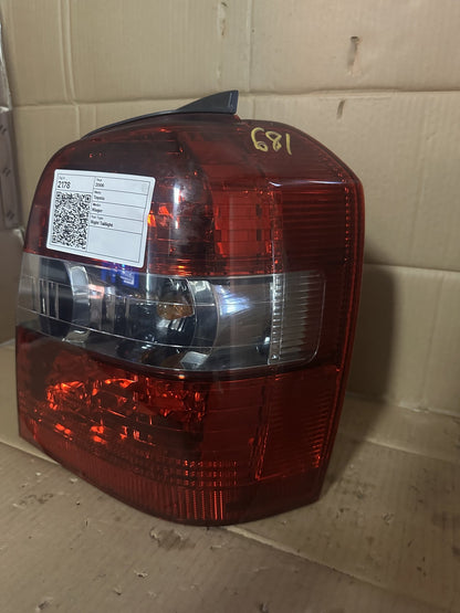 2006 Toyota Kluger MCU28R Station Wagon Right Taillight 48-54