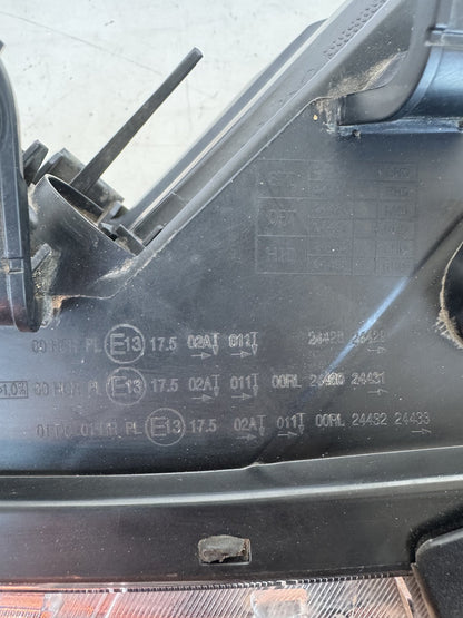 2017 Kia Cerato YD Hatchback Left Headlight