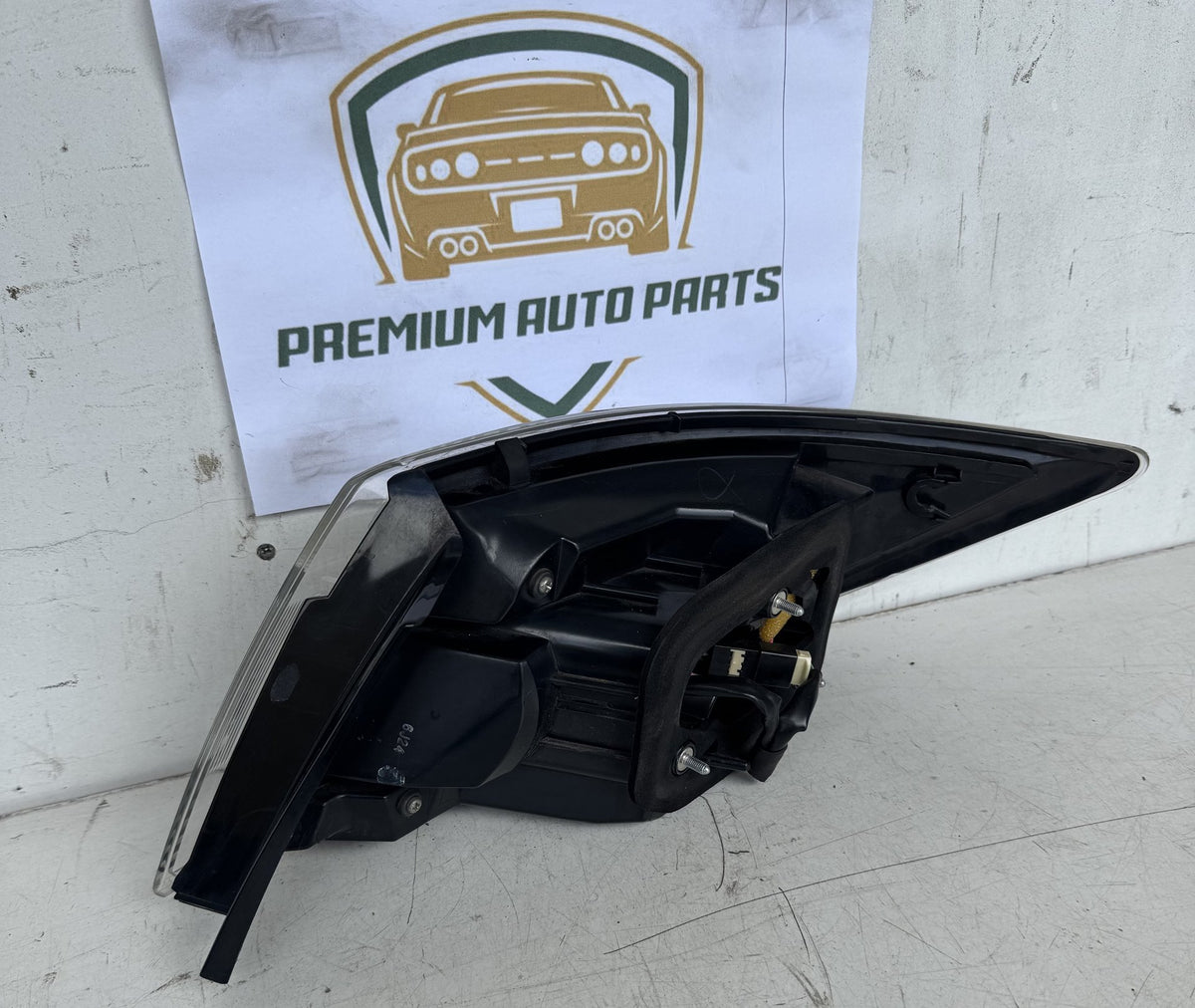2010 Mazda Xedos 6 GH1052 Hatchback Left Taillight
