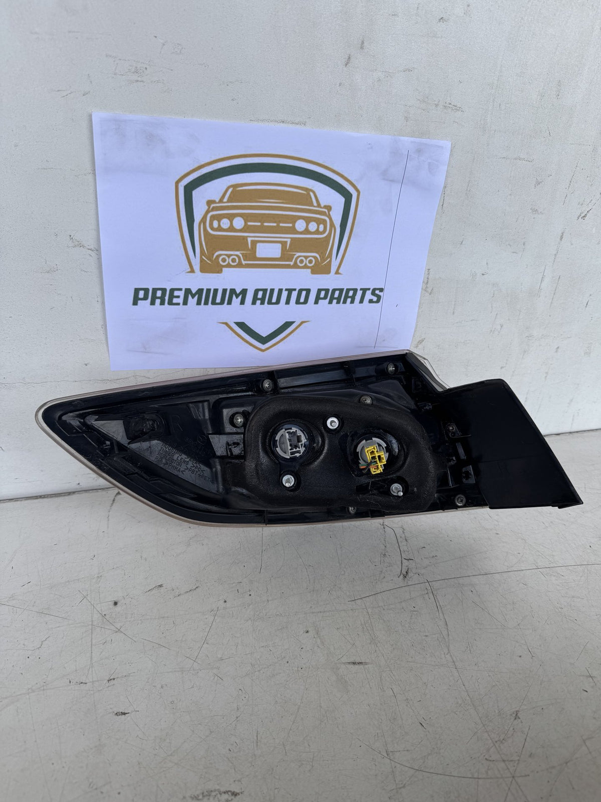 2012 Mazda Mazda3 Hatchback Right Taillight