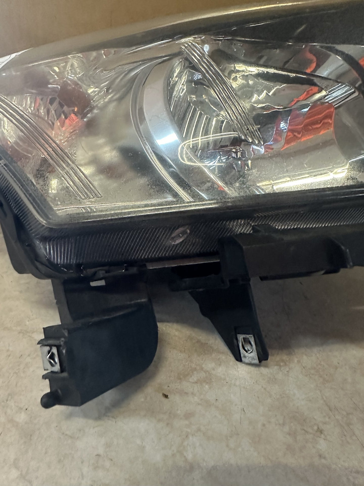 2010 Holden Cruze Cruze Right Headlight 12412