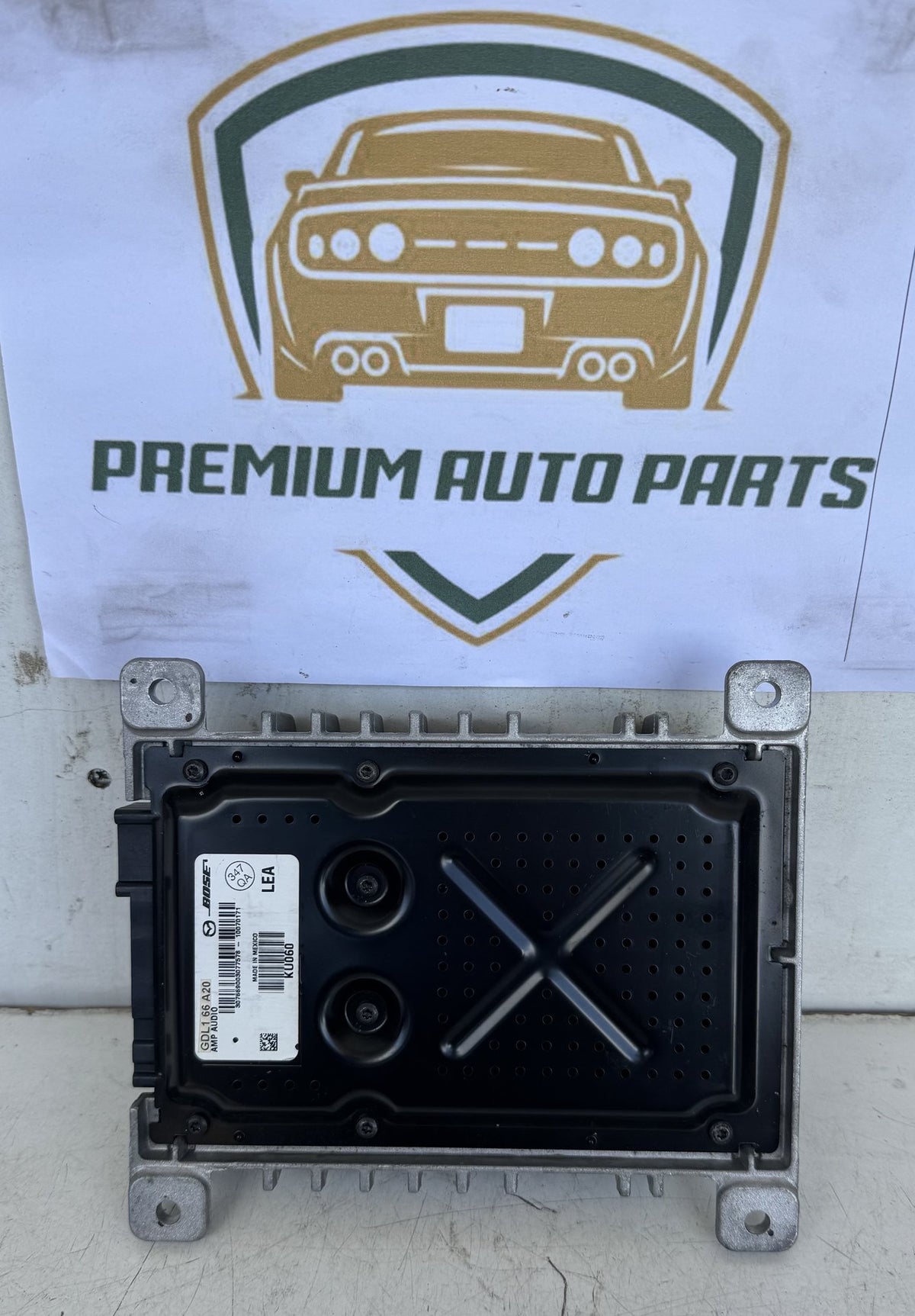 2010 Mazda Xedos 6 GH1052 Hatchback Radio Amplifier GDL166A20