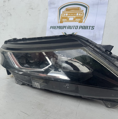 2019   Right Headlight