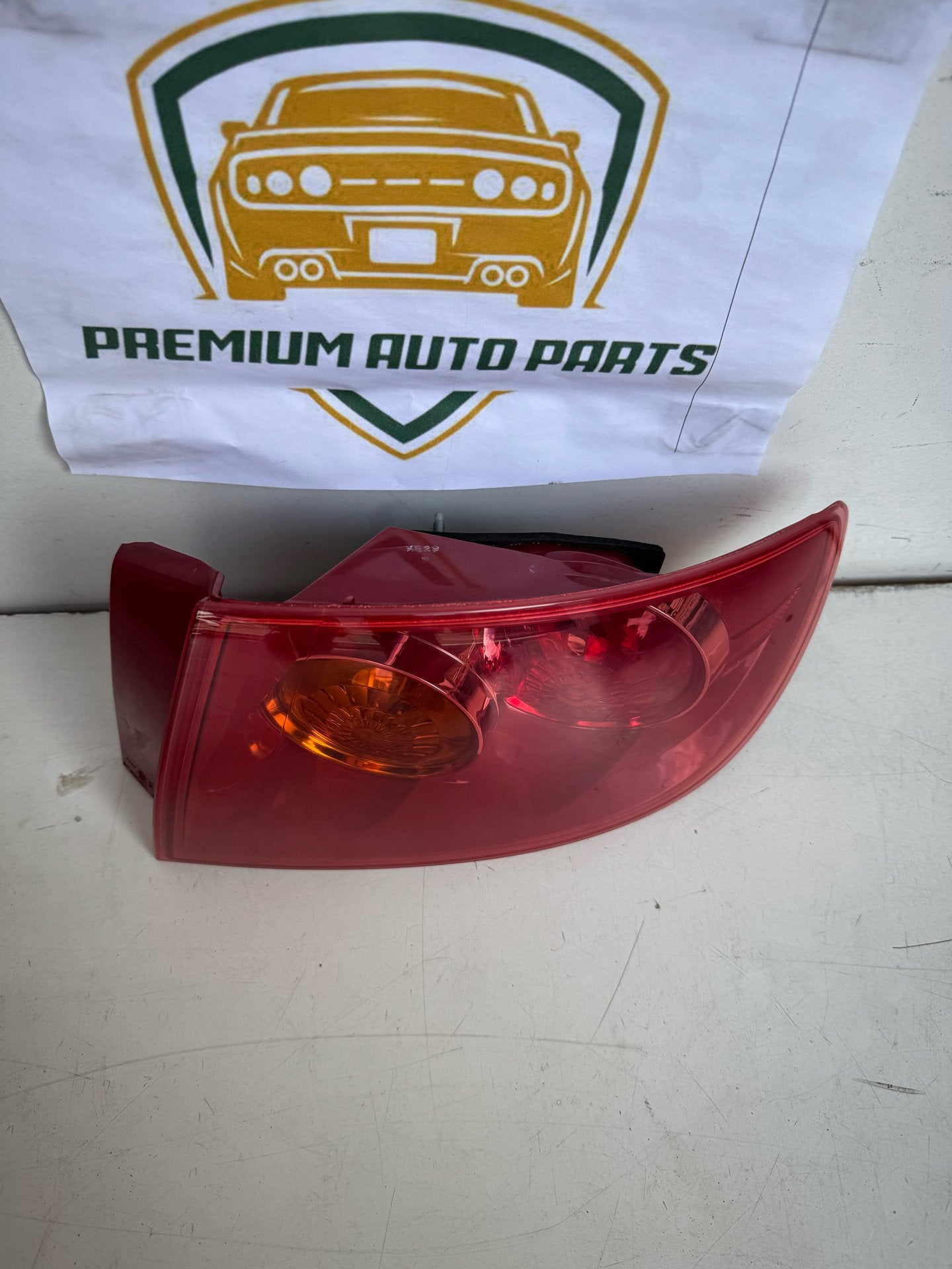 2005   Right Taillight
