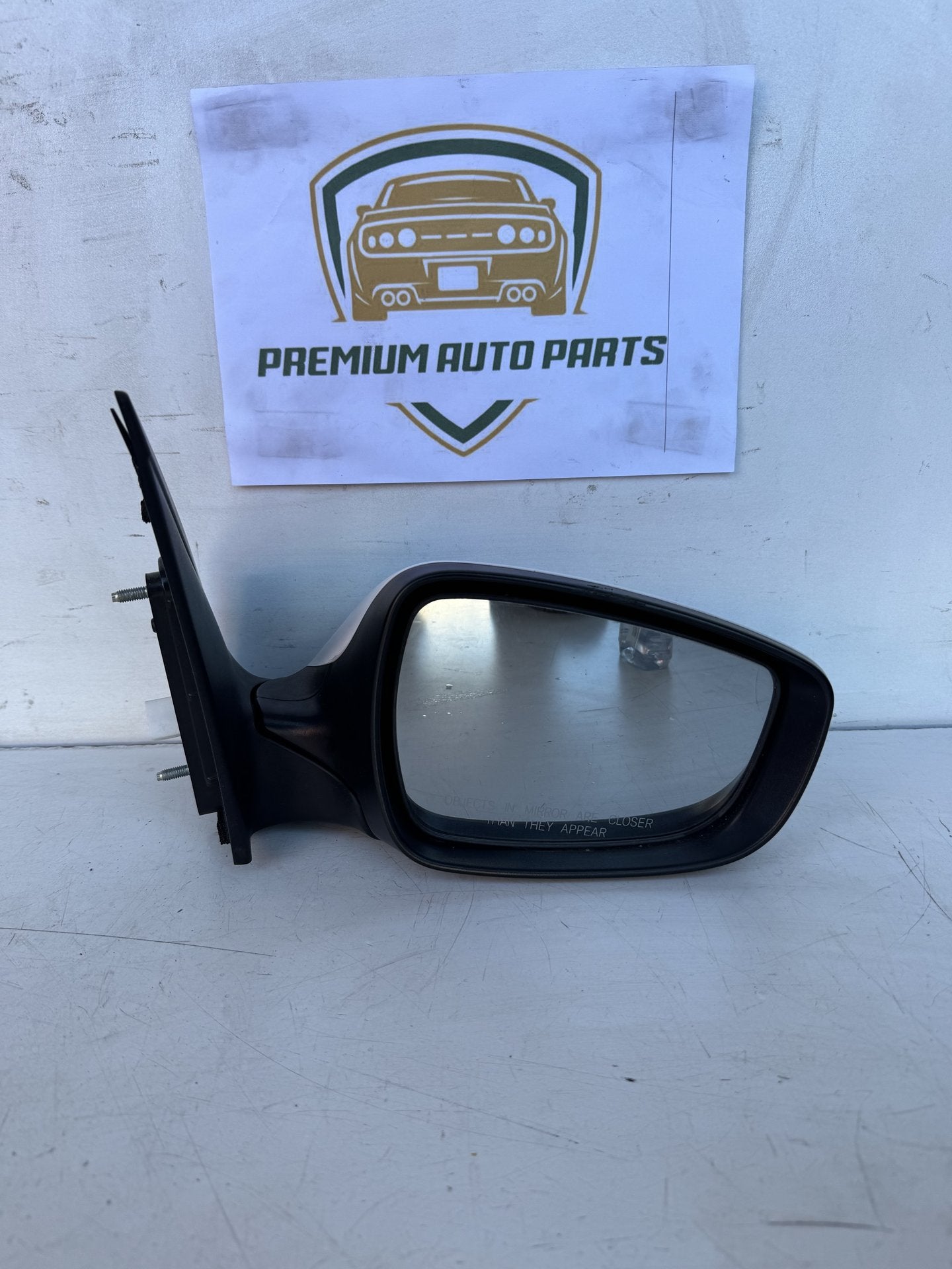 2014  GD Right Door Mirror