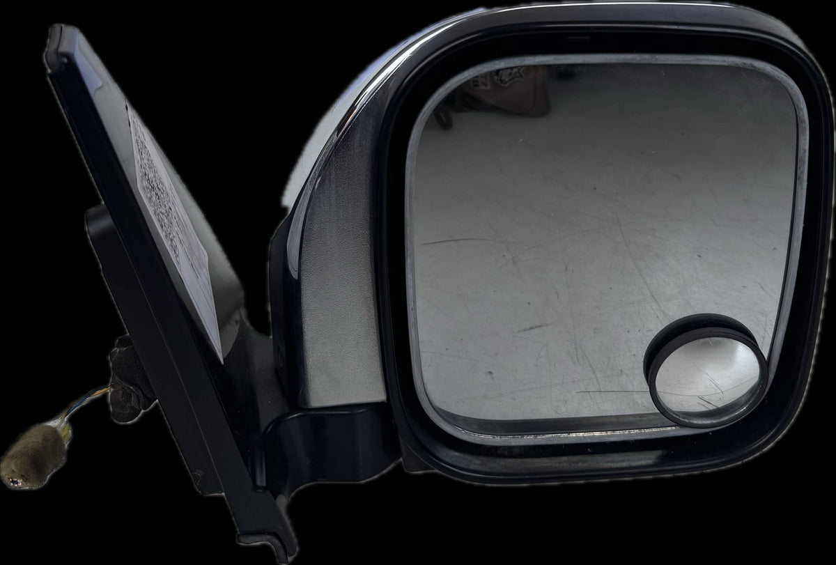 2004 Mitsubishi Pajero NP Station Wagon Right Door Mirror