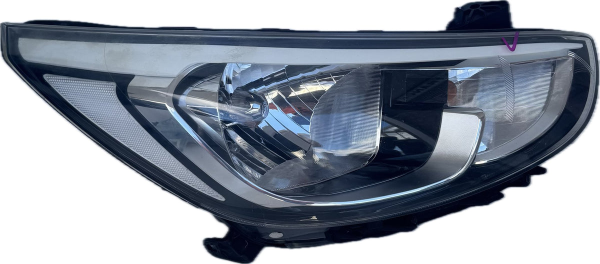 2016 Hyundai Accent Sedan Right Headlight 92102-1R7XX