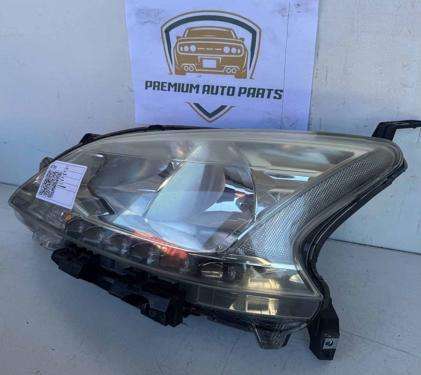 2014 Nissan Pulsar B17 Sedan Left Headlight