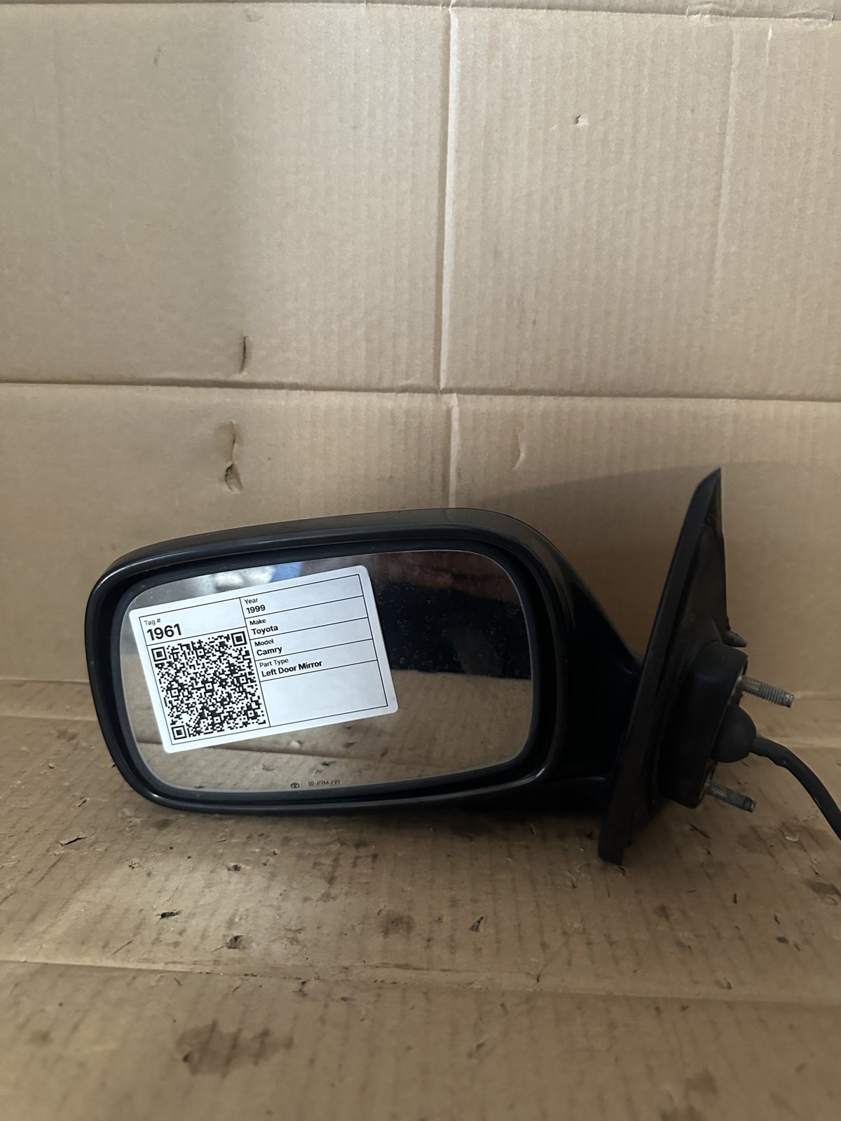 1999 Toyota Camry XV20 - Left Door Mirror