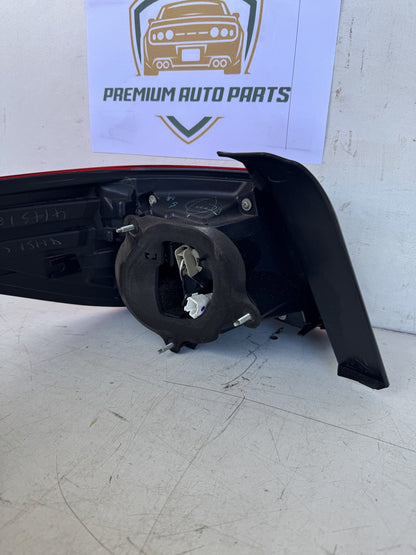 Subaru Legacy Right Taillight koito 220-60231