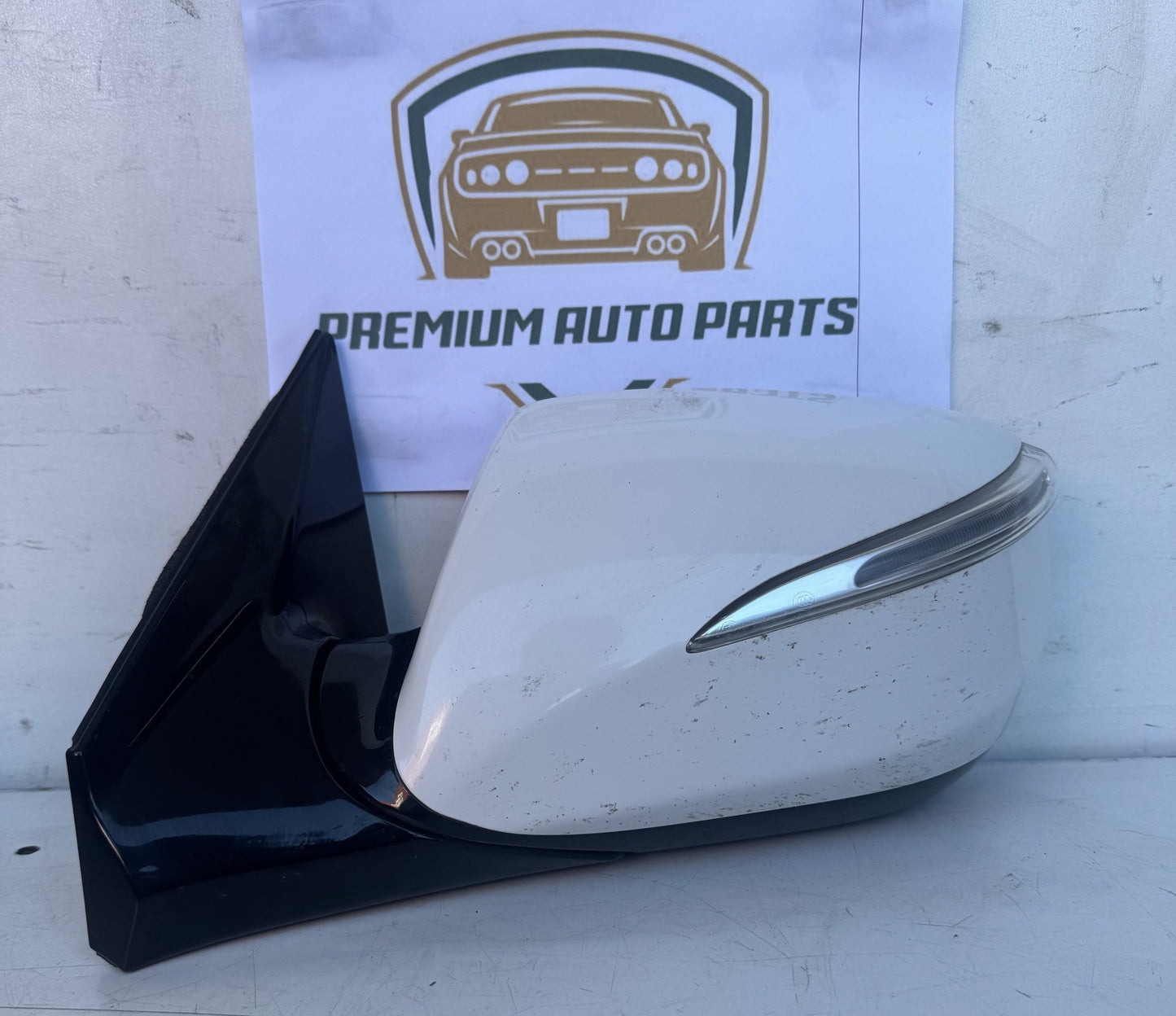 2013  DM Left Door Mirror