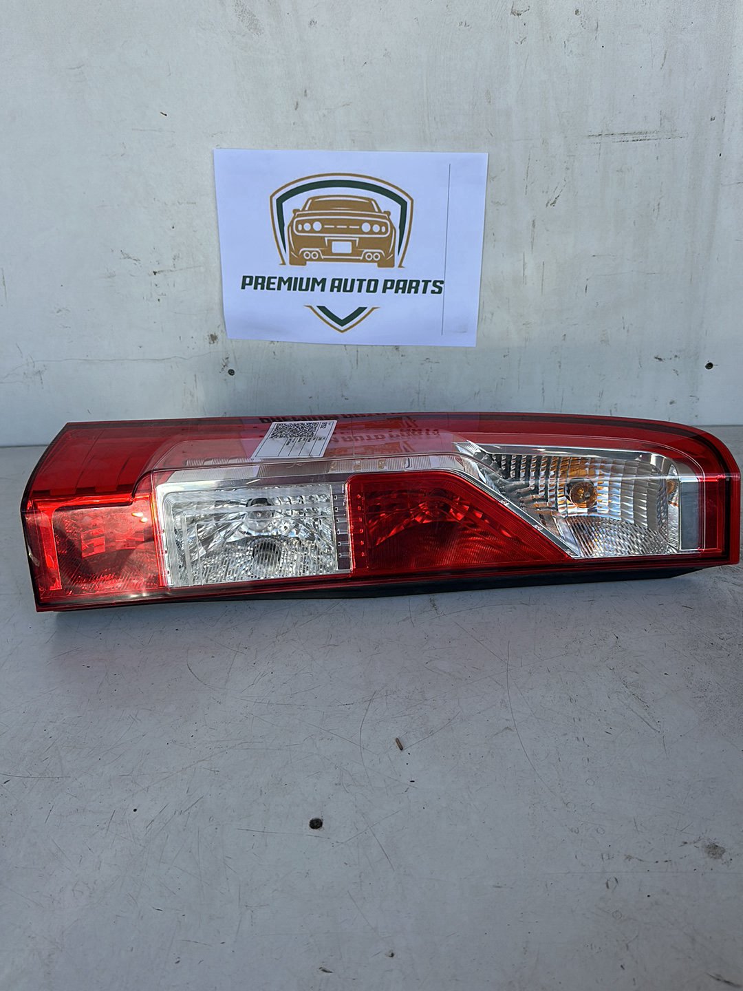 2016 Renault Master Cargo Van Left Taillight