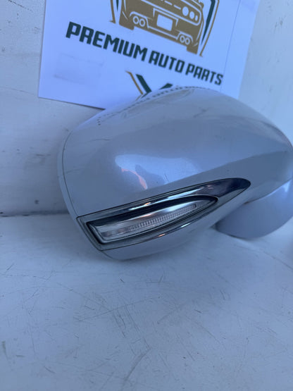 2010  E20 Right Door Mirror